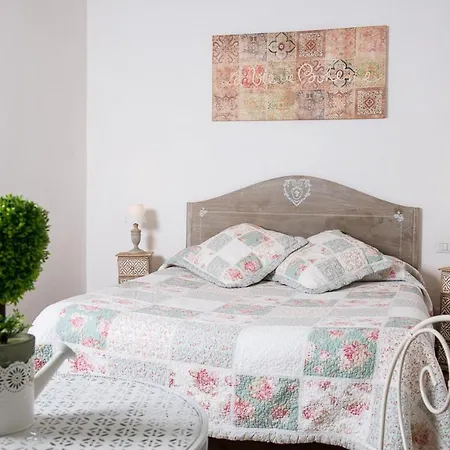 Maison La Mitra - Dimore Partenopee Couette-café 4*