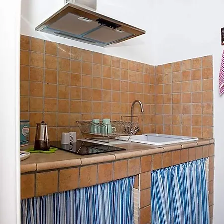 Maison La Mitra - Dimore Partenopee Bed & Breakfast 4*