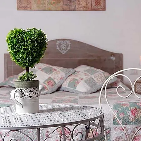 Maison La Mitra - Dimore Partenopee Bed & Breakfast Neapol