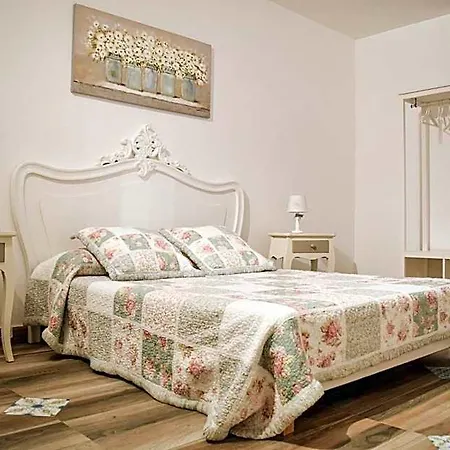 Maison La Mitra - Dimore Partenopee Bed & Breakfast Neapol