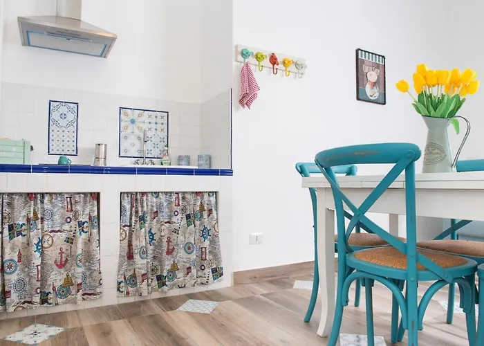 Bed & Breakfast Maison La Mitra - Dimore Partenopee 4*