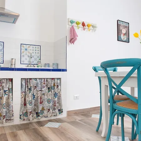 B&B Maison La Mitra - Dimore Partenopee 4*