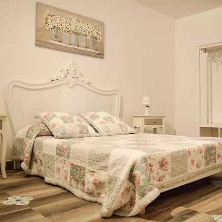 לינה וארוחת בוקר Maison La Mitra - Dimore Partenopee