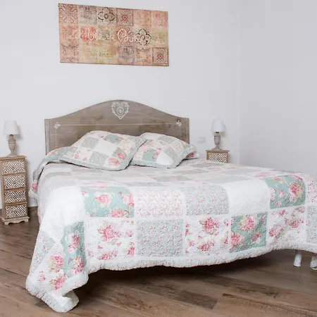 فندق مبيت وإفطار Maison La Mitra - Dimore Partenopee