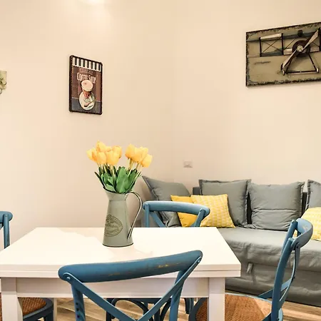 فندق مبيت وإفطار Maison La Mitra - Dimore Partenopee نابولي