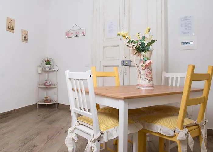 Maison La Mitra - Dimore Partenopee 4* Nápoles